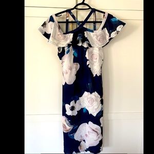 Ruffle off the shoulder floral midi dress size M